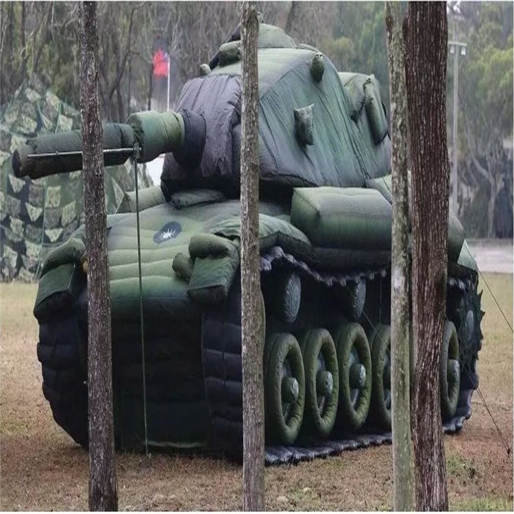 矿区军用充气坦克